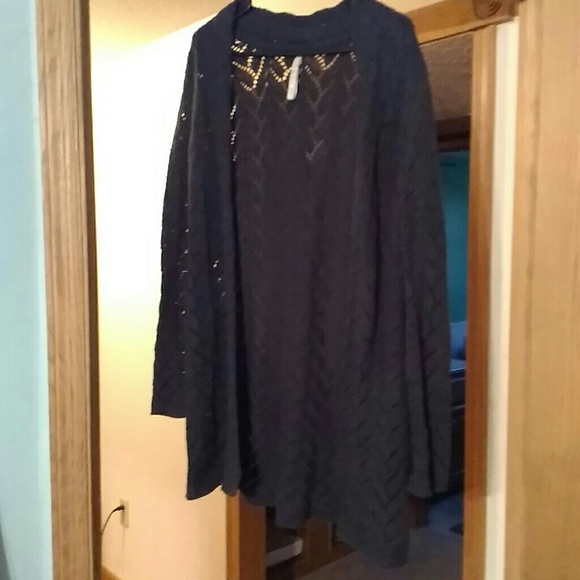 Sweater - Picture 2 of 2